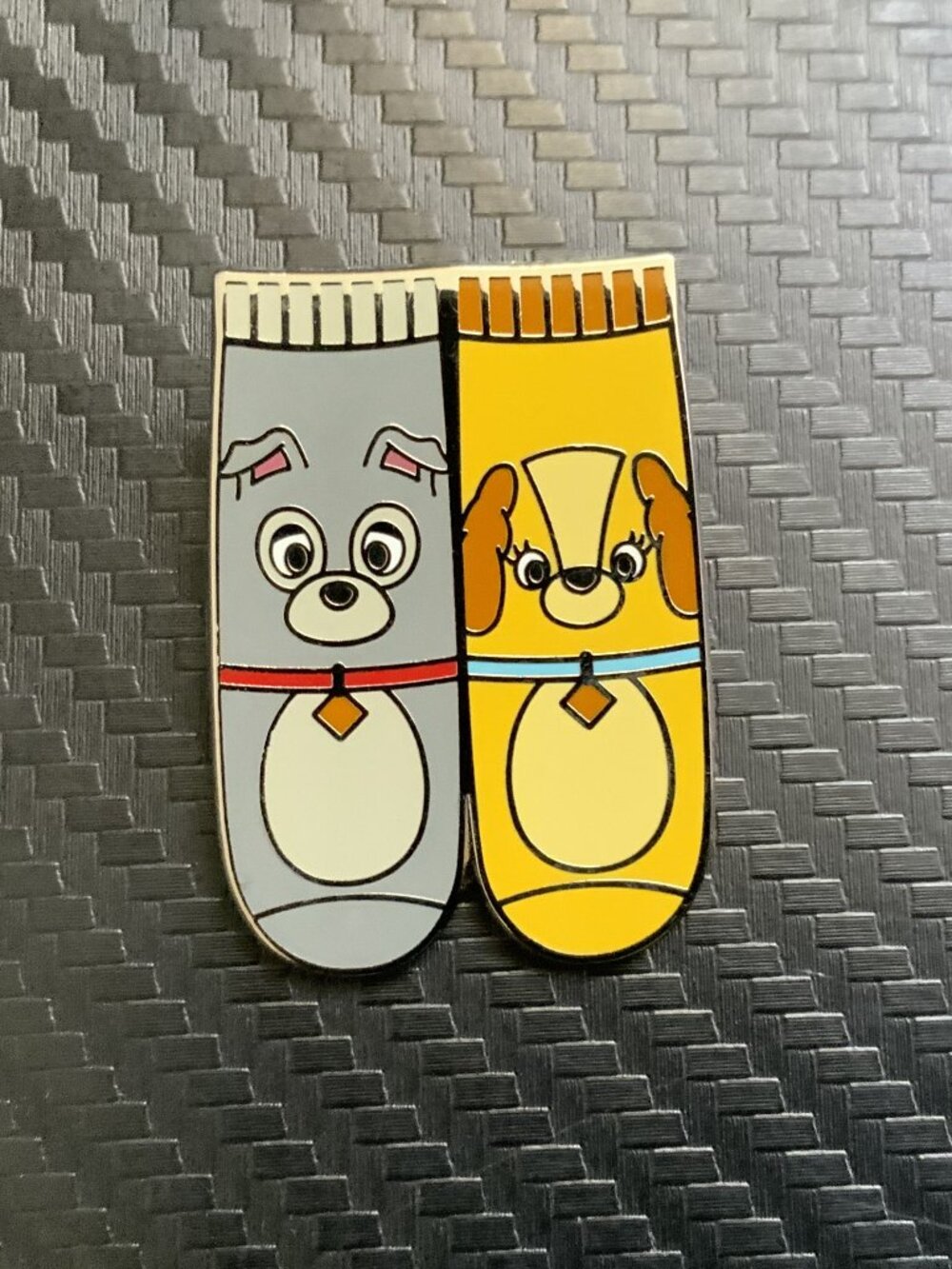 Disney Pin Magical Mystery Series #18 Lady & The Tramp Socks